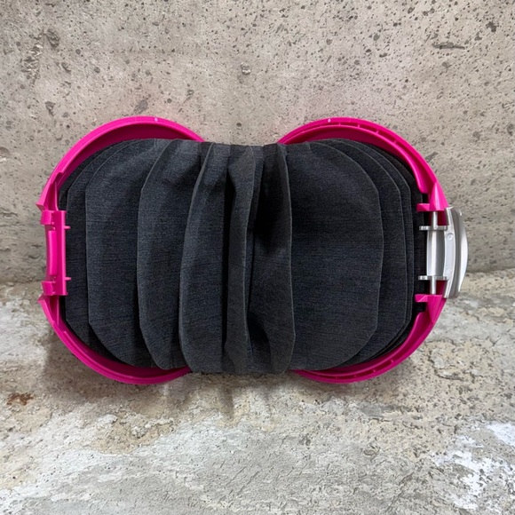 NFS - Picture 5 of 5